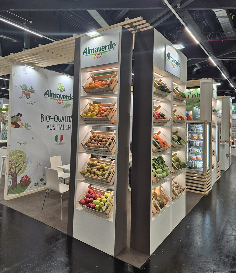 Stand Almaverde Bio Italia in fiera